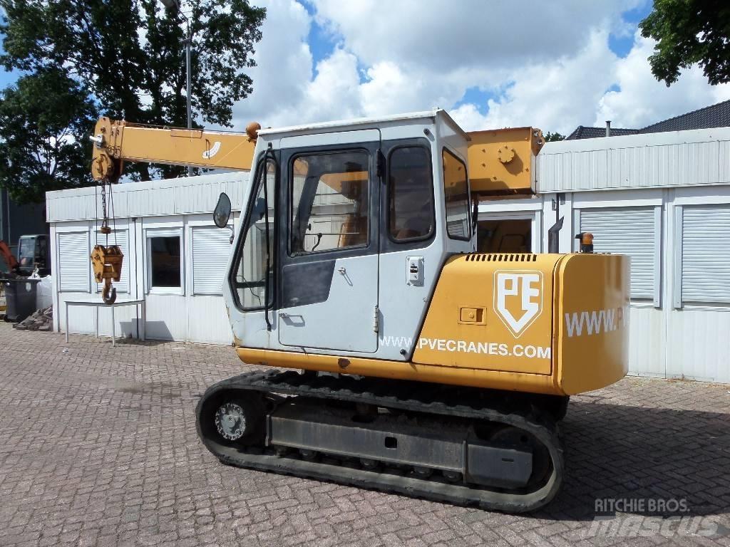 Hitachi EX 60 Track mounted cranes