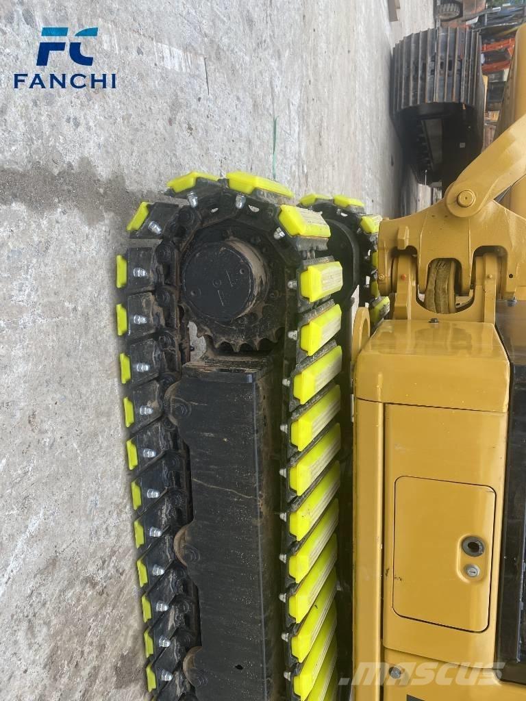 CAT 302 Mini excavators < 7t (Mini diggers)