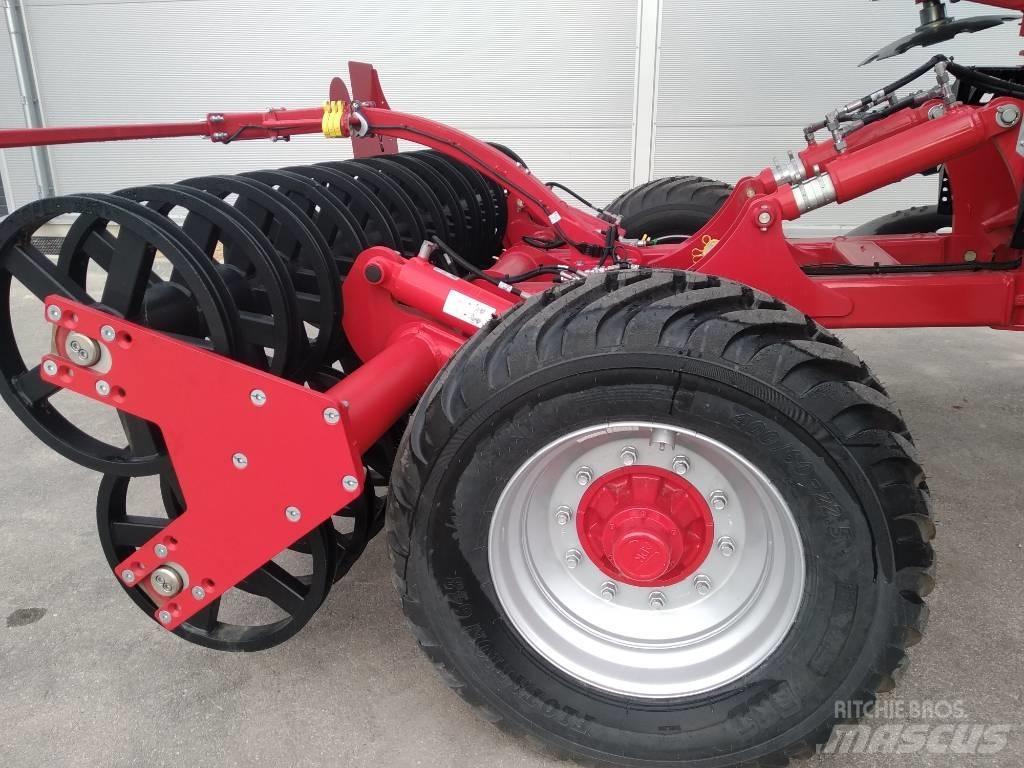Horsch Joker 8 HD Disc harrows