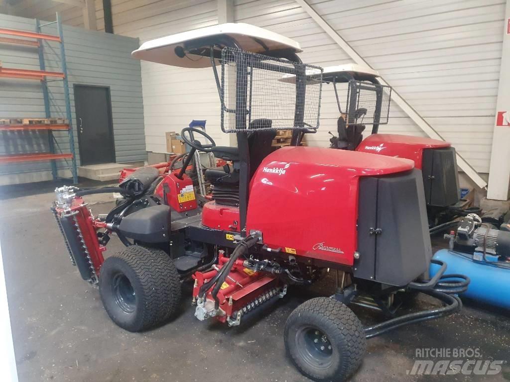 Baroness LM551 Fairway mowers