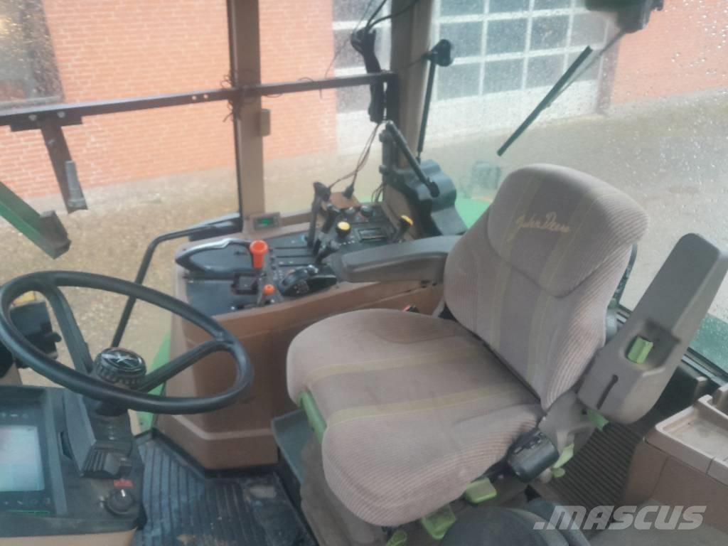 John Deere 7800 Tractors