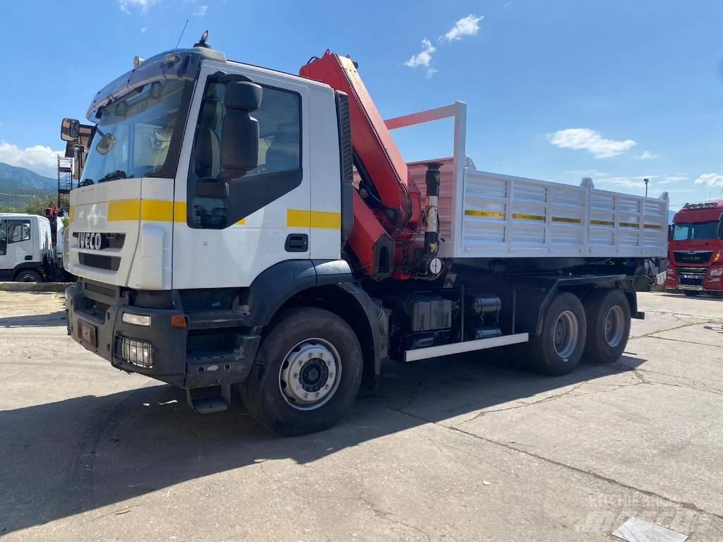 Iveco Trakker 360 Truck mounted cranes