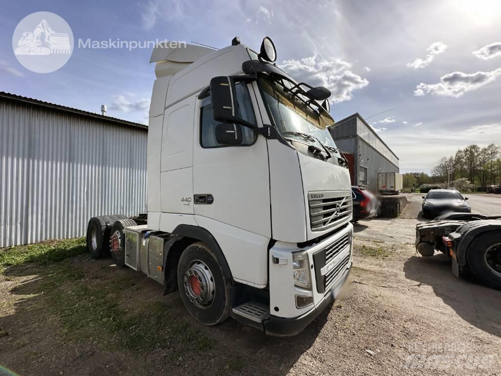 Volvo FH 440 Puscher Prime Movers