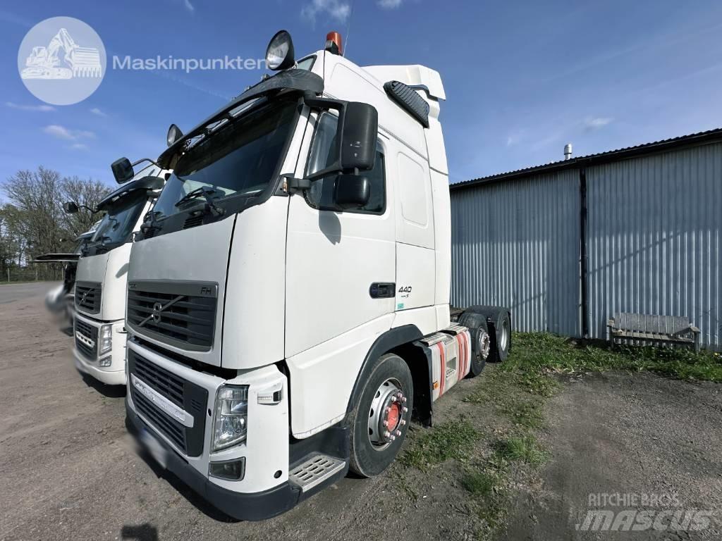 Volvo FH 440 Puscher Prime Movers