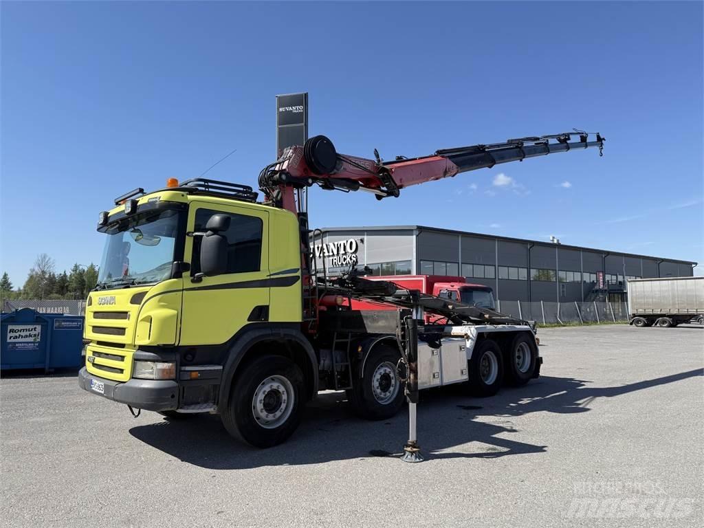 Scania P420 8X2 Truck mounted cranes