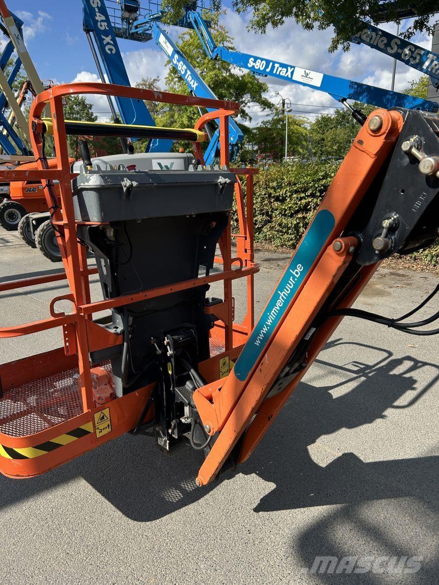 JLG 340AJ (4566) Articulated boom lifts