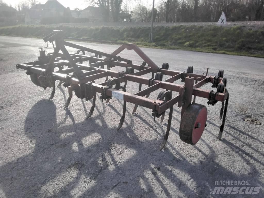 Rau 4M Cultivators
