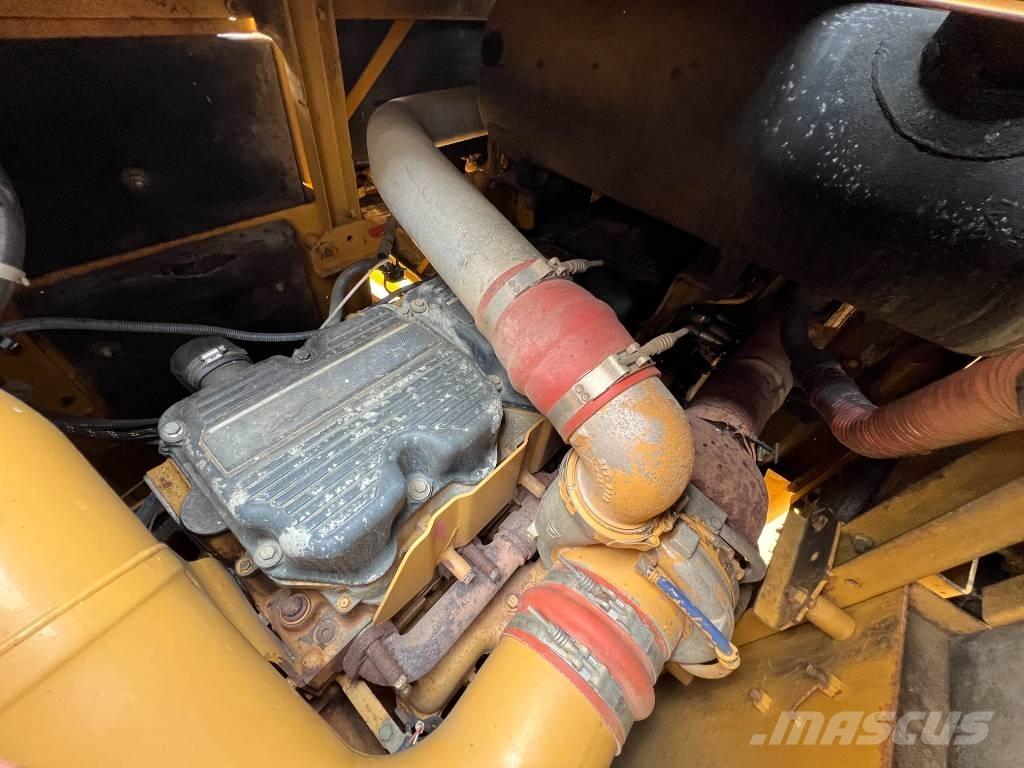 CAT 824H Wheel dozers