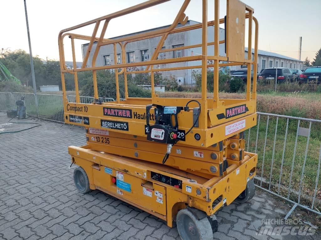 Haulotte Compact 10 Scissor lifts