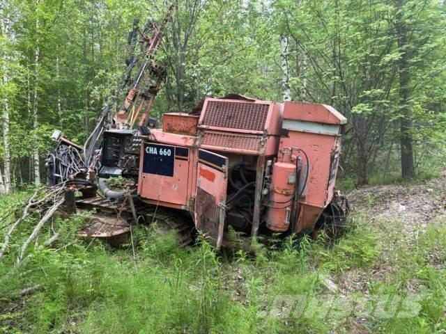 Tamrock CHA 660 Surface drill rigs