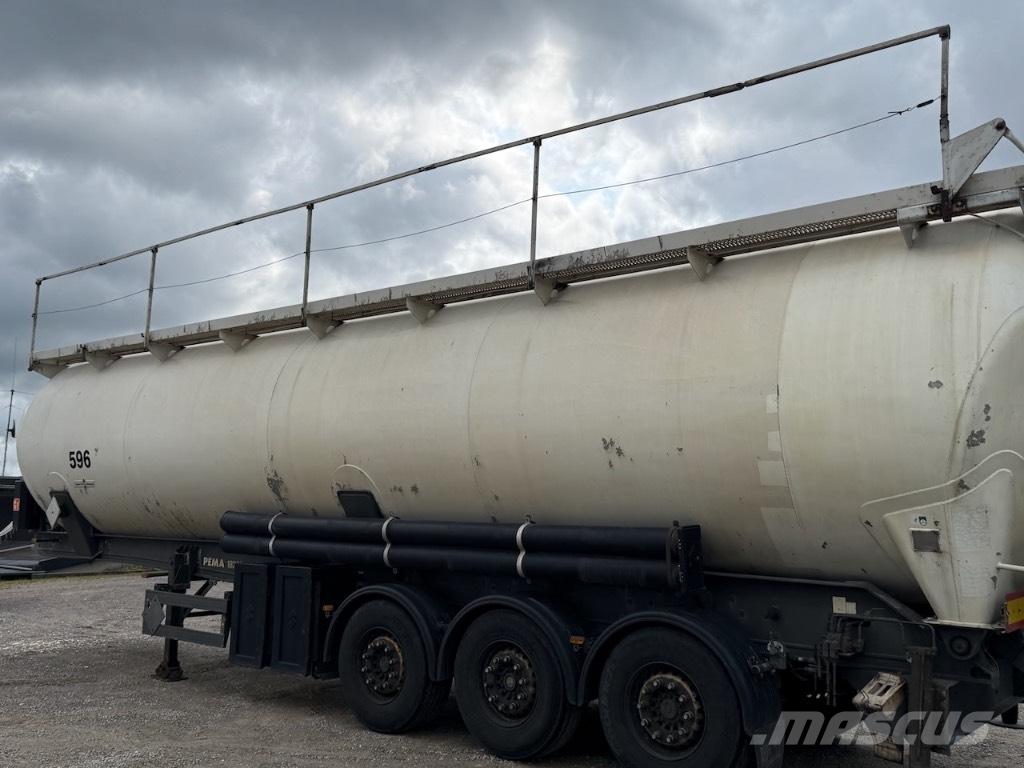 Spitzer SK 2760 CAL Tanker semi-trailers