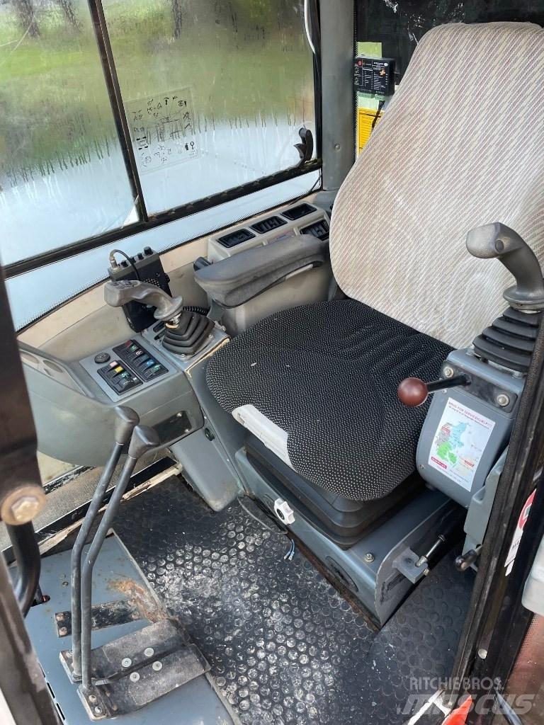 Terex TC125 Crawler excavators