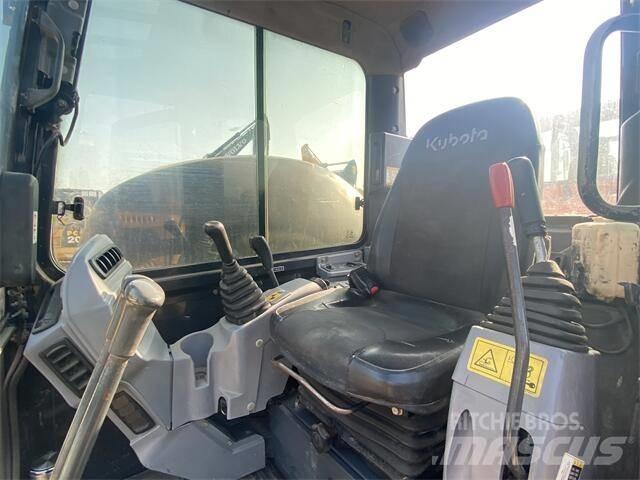 Kubota KX165 Crawler excavators