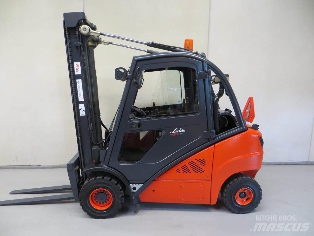 Linde H25T LPG trucks