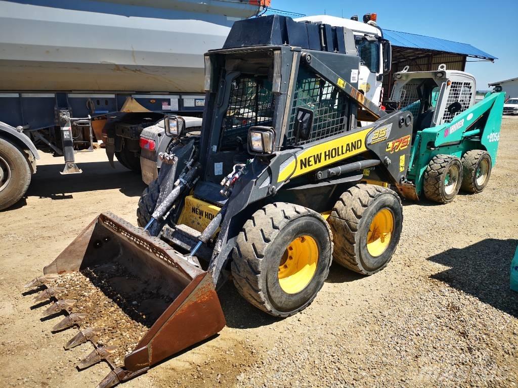 New Holland L 175 Skid steer loaders