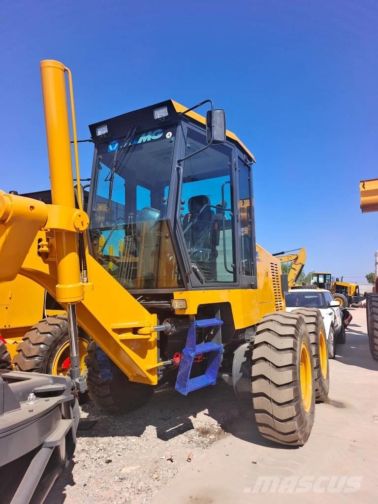 XCMG GR 1803 Graders