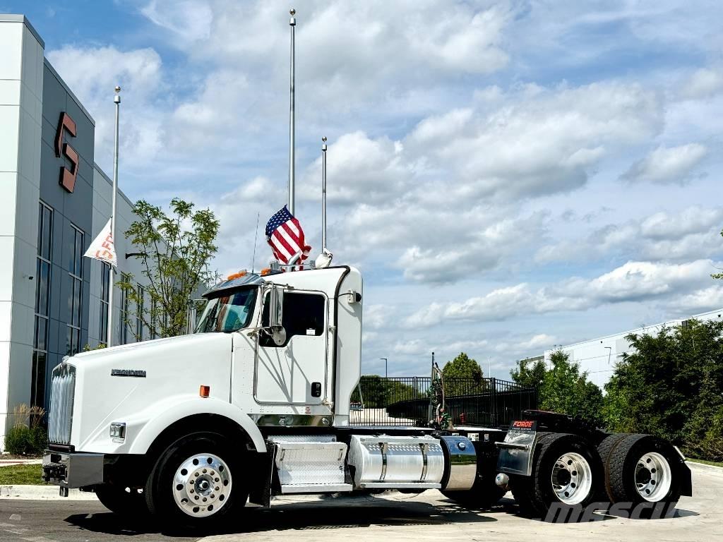 Kenworth T 800 Prime Movers