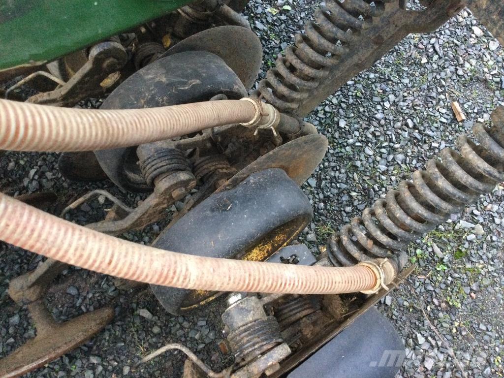 John Deere 750 A Combination drills