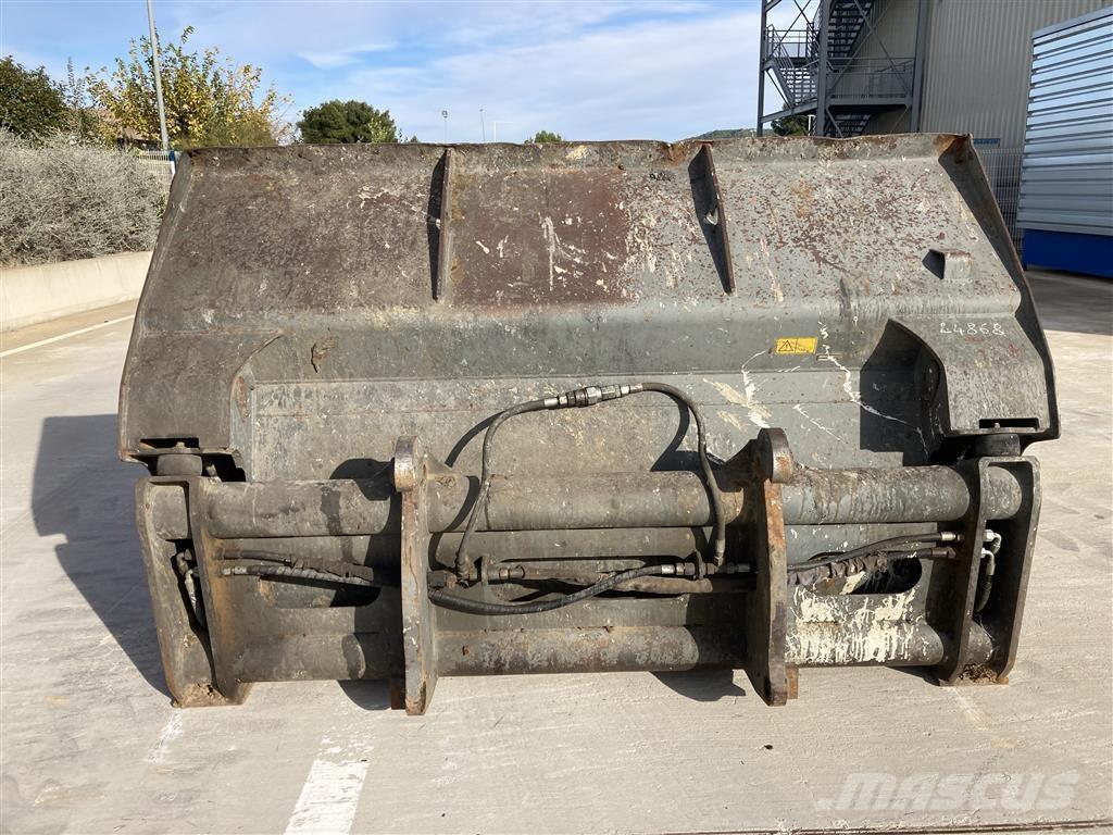 Liebherr L 538 Wheel loaders