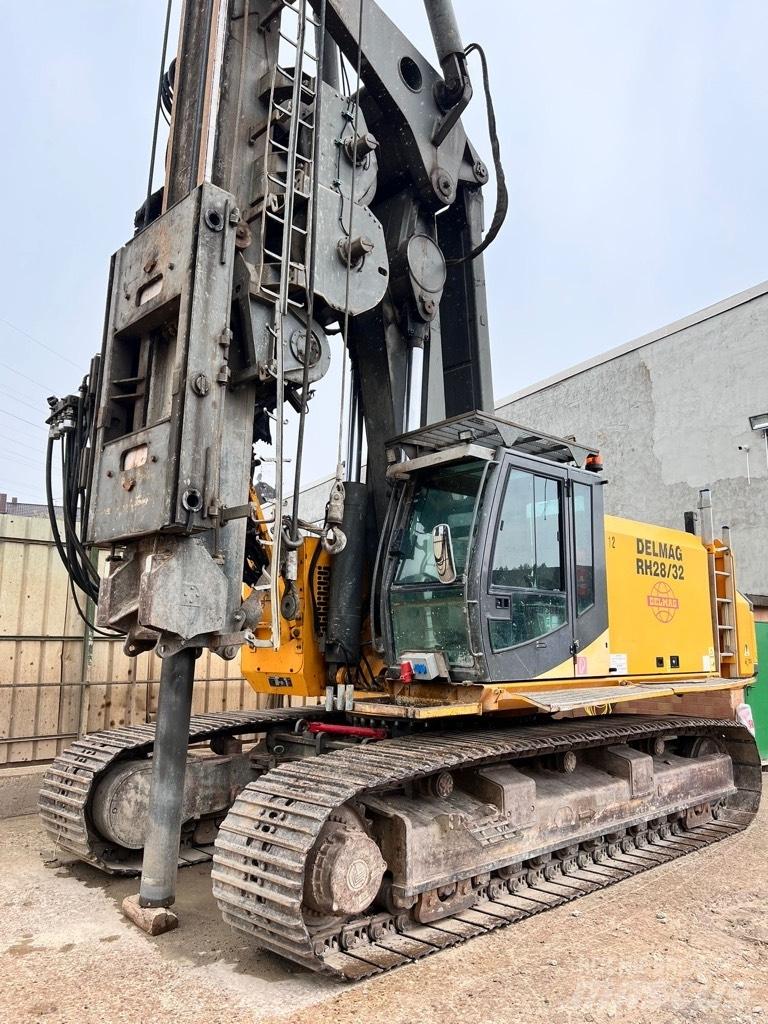 Delmag RH 28 / 32 Heavy drills