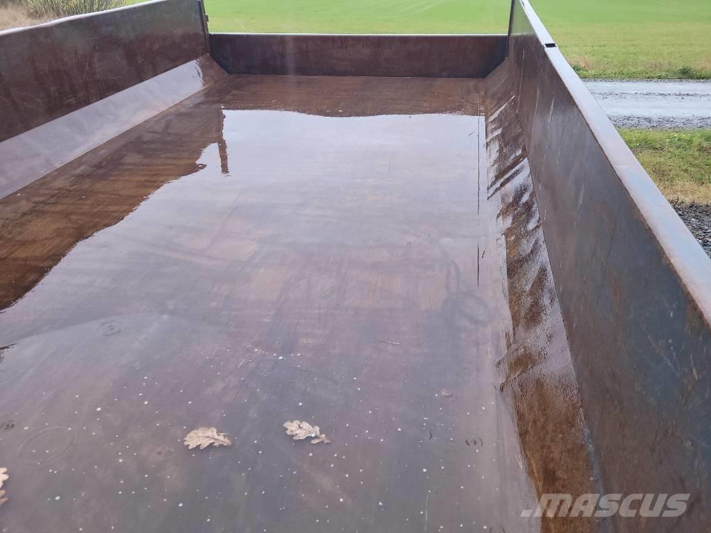 Bala TKS 1112 Tipper trucks