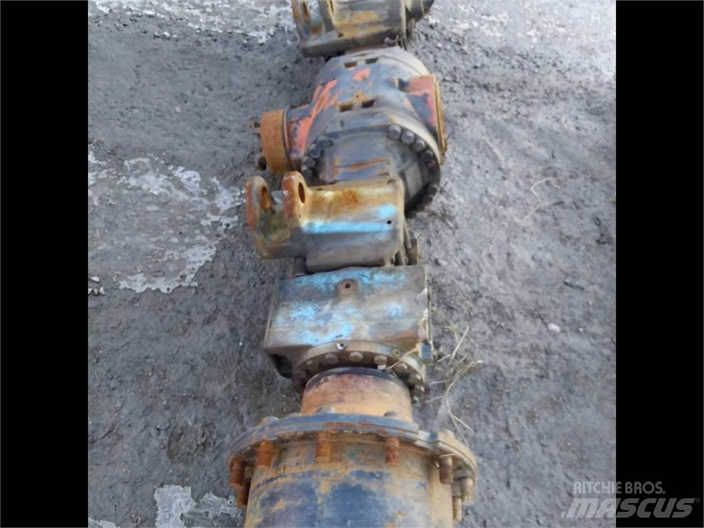 Valmet 890 Transmission