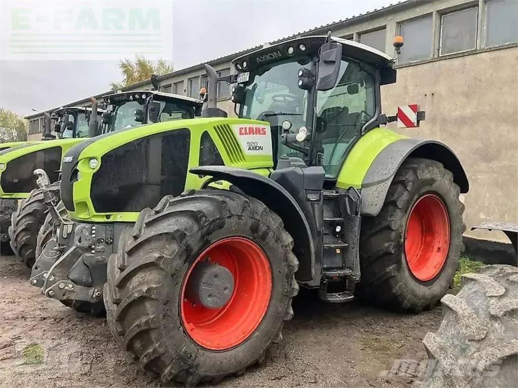 CLAAS axion 920 Tractors