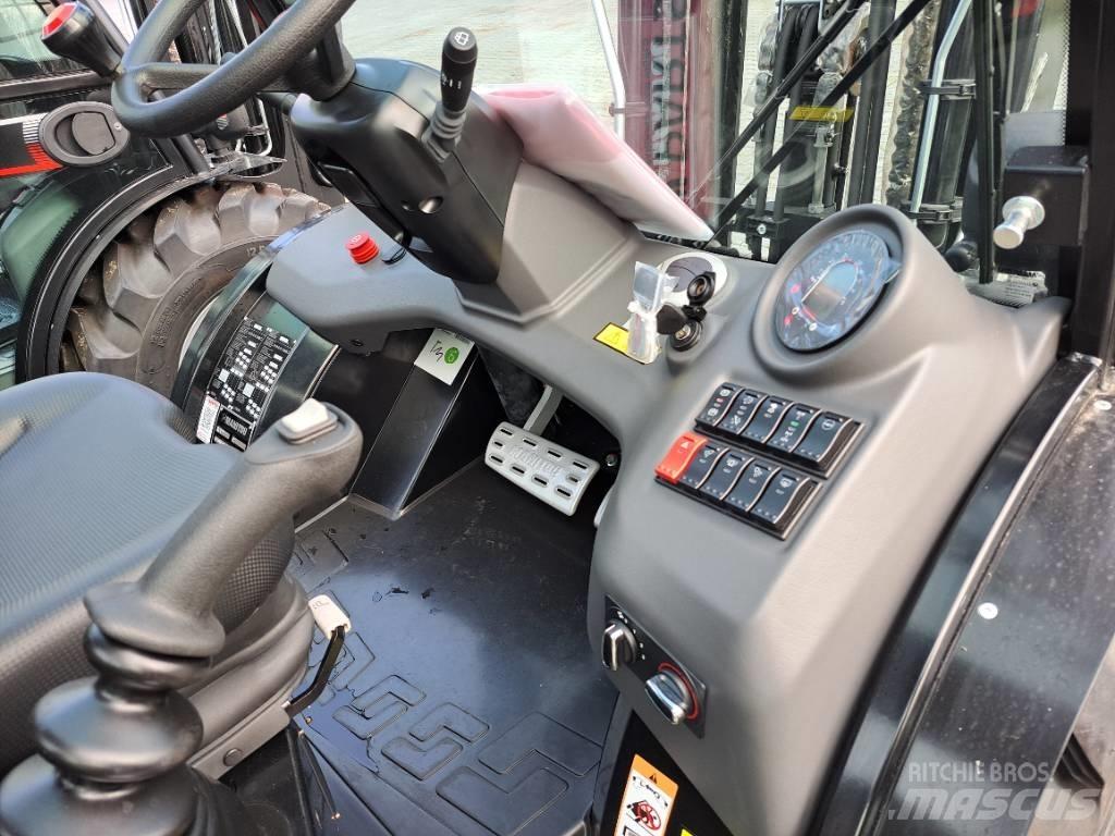 Manitou MC 25-4 Diesel trucks
