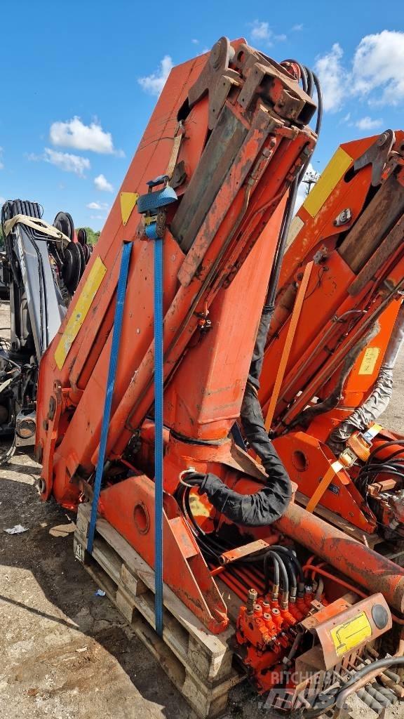 Palfinger PK9000 Loader cranes
