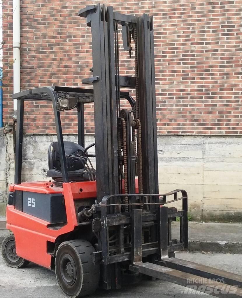 Toyota FBMF25 Electric forklift trucks