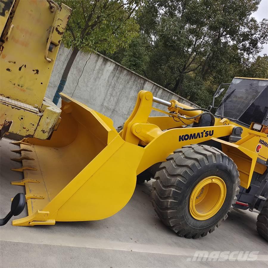 Komatsu WA380-3 Wheel loaders
