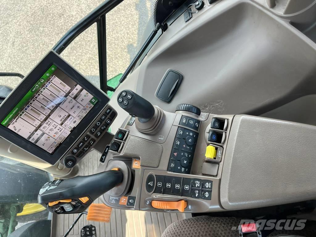 John Deere 6230 R Tractors