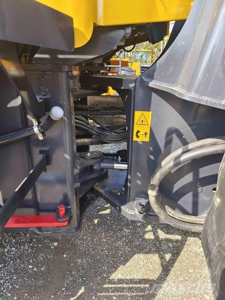 SDLG LG 956 L Wheel loaders