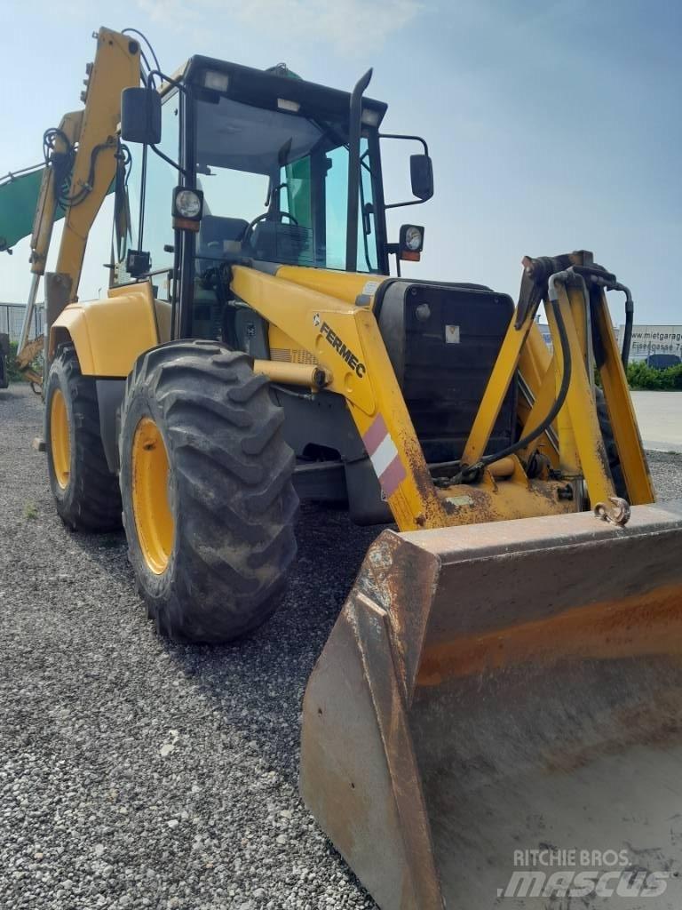 Fermec 960 Backhoe