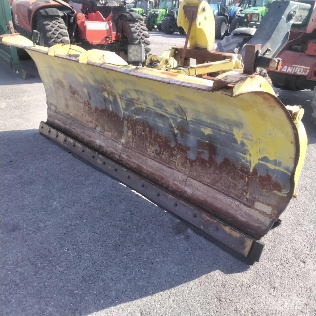 NC LAME ENSILAGE Other forage harvesting equipment