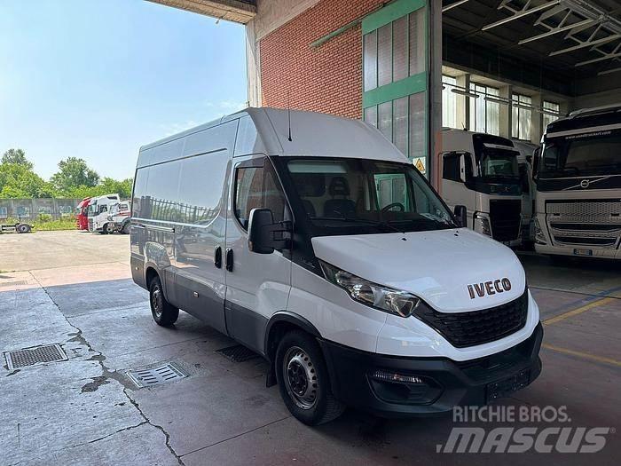 Iveco 35S16 Panel vans