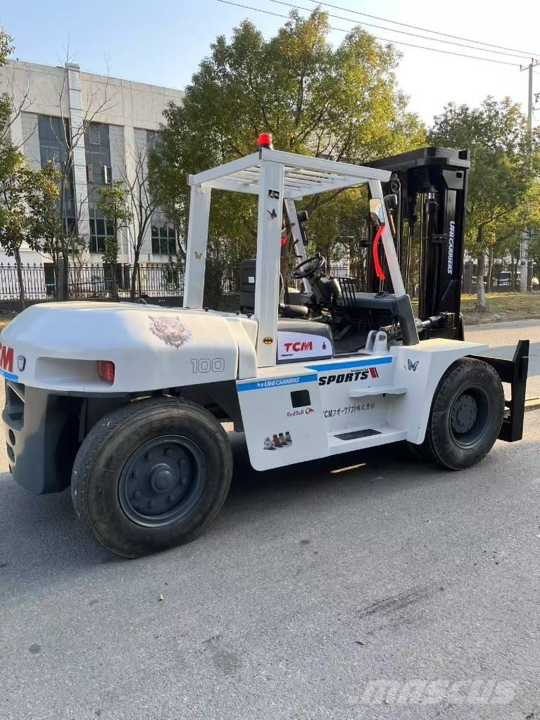 TCM FD 100 Diesel trucks