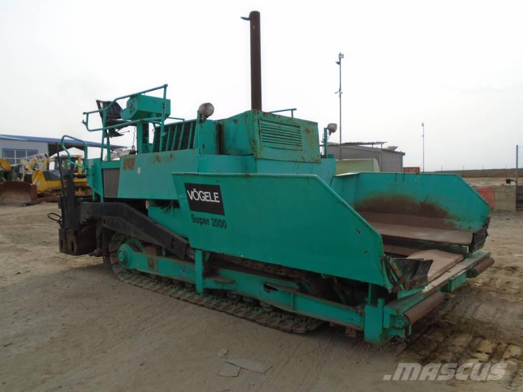 Vögele Super 2000 Asphalt pavers