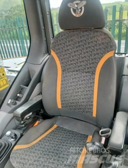 CASE CX 85 D Mini excavators  7t - 12t