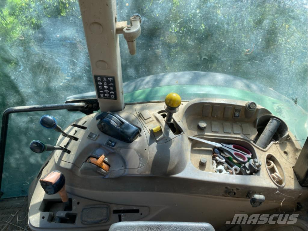 John Deere 5090 R Tractors