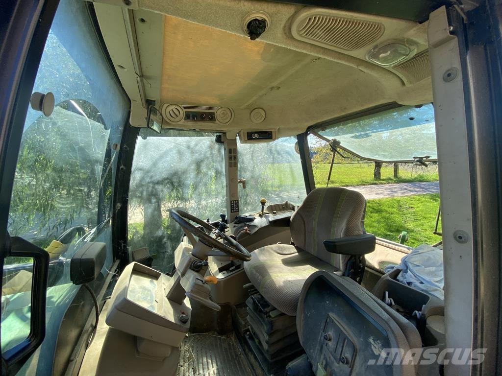 John Deere 5090 R Tractors