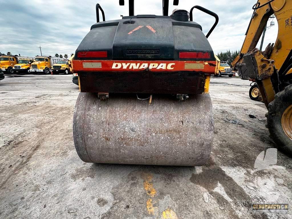 Dynapac CC 222 HF Twin drum rollers