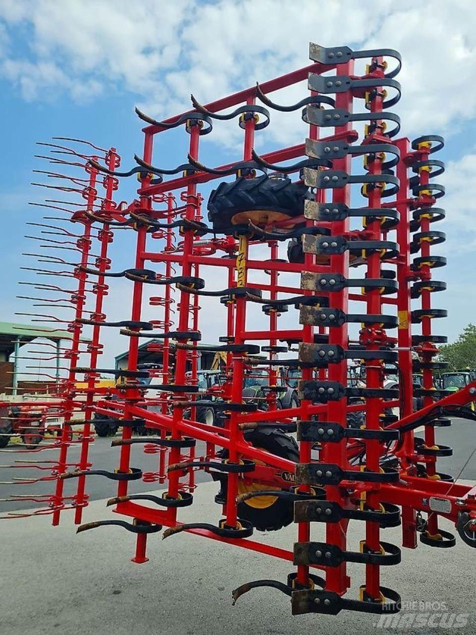 Väderstad NZM 600 Combination drills