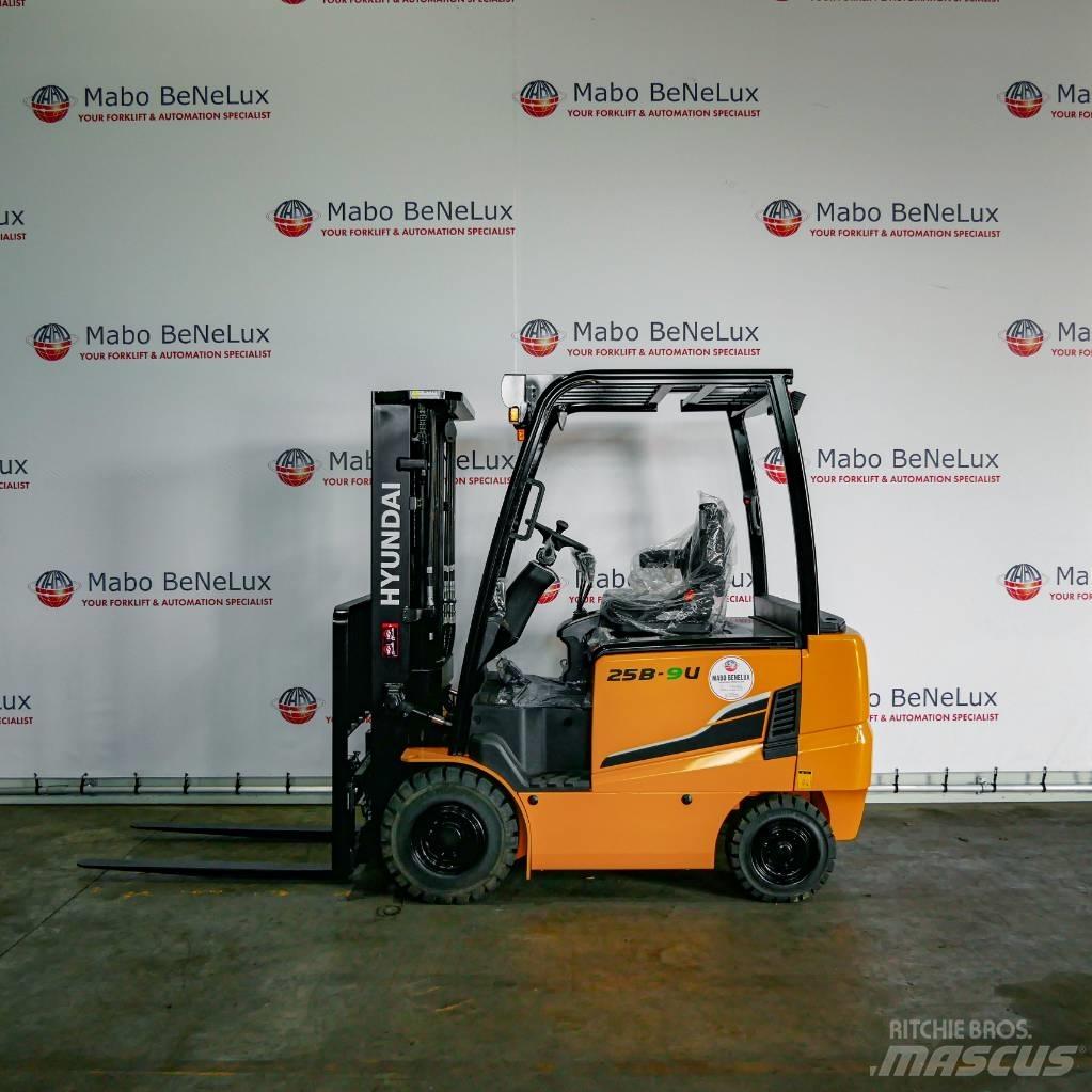 Hyundai 25B-9U Diesel trucks