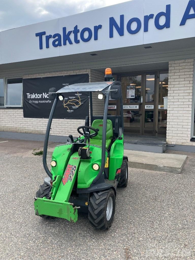 Avant 225 Multi-purpose loaders