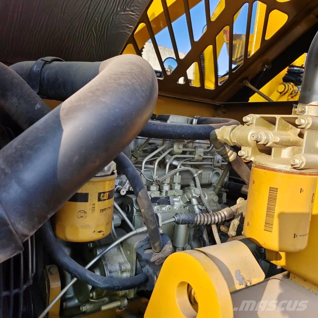 CAT 307 D Mini excavators  7t - 12t