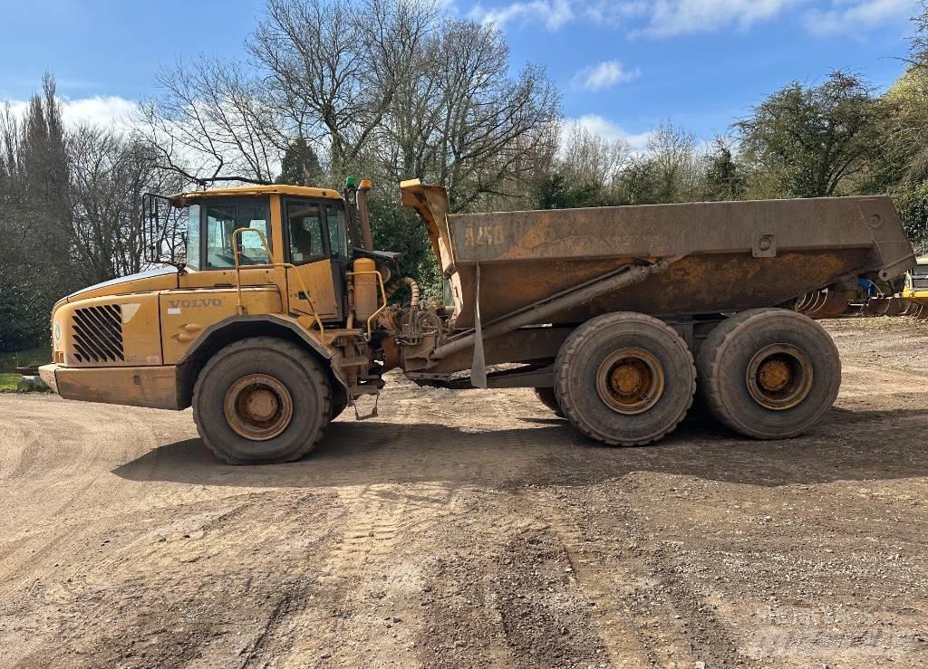 Volvo A 25 D Articulated Haulers