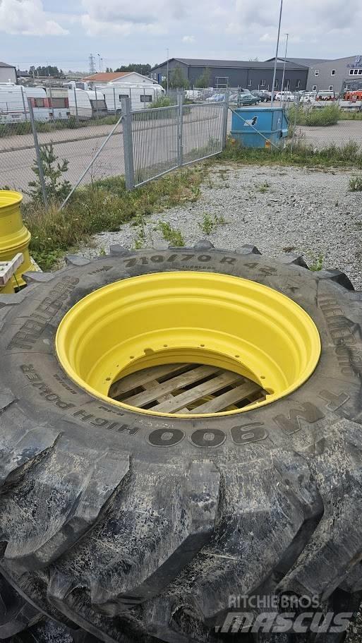 Trelleborg 710/70x42 Other tractor accessories