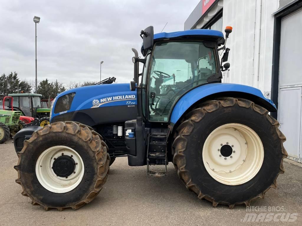 New Holland T 7.210 Tractors