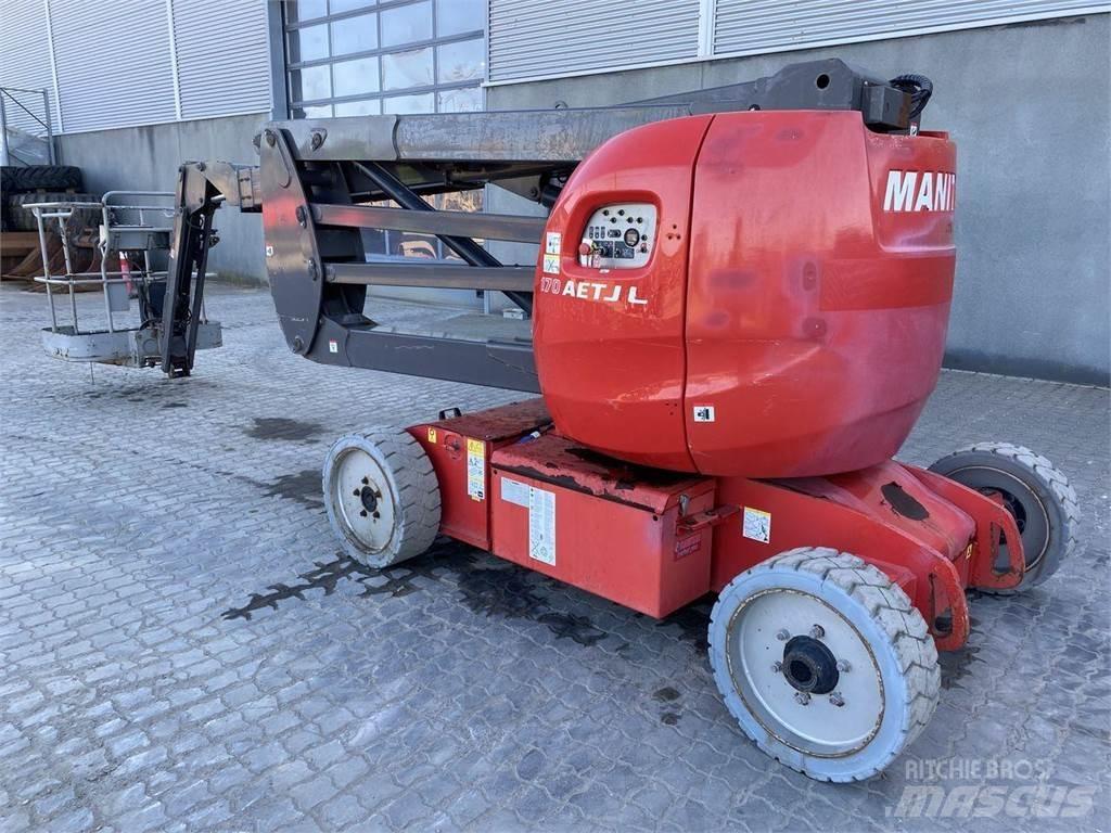 Manitou 170AETJ-L Articulated boom lifts